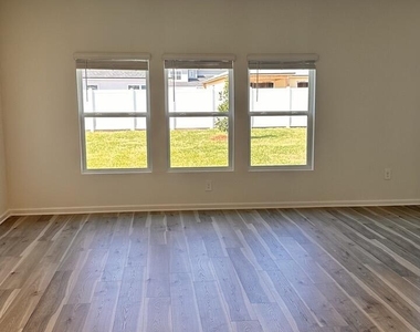 47 Carbonell Place - Photo Thumbnail 4
