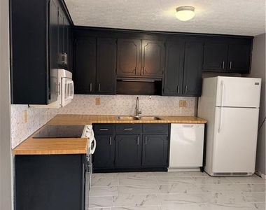 219 Heritage Way - Photo Thumbnail 13