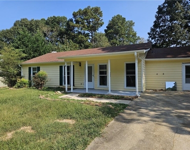 219 Heritage Way - Photo Thumbnail 1