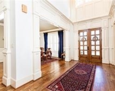 5352 Lacosta Lane - Photo Thumbnail 4