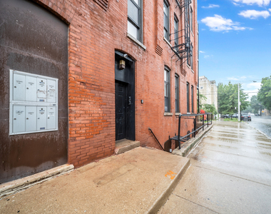 1481 W Erie Street - Photo Thumbnail 14