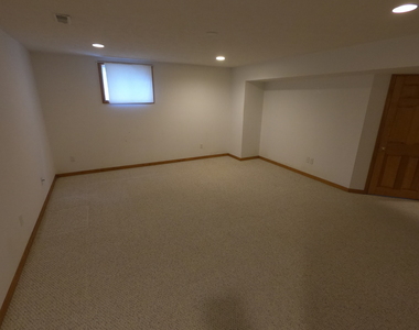 3125 Old Jamestown Road - Photo Thumbnail 18