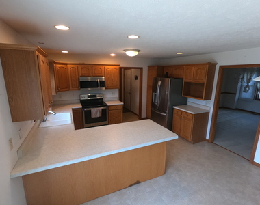 3125 Old Jamestown Road - Photo Thumbnail 5