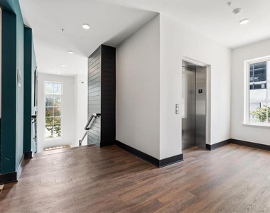 22 Airline Street Ne - Photo Thumbnail 27