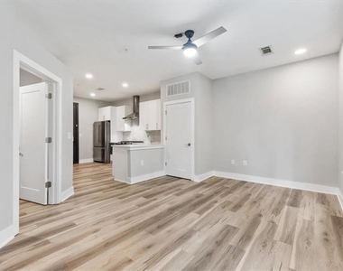 22 Airline Street Ne - Photo Thumbnail 13