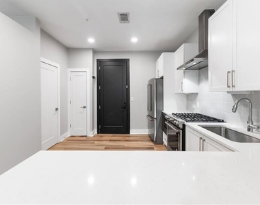 22 Airline Street Ne - Photo Thumbnail 5