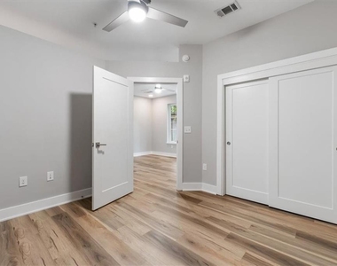 22 Airline Street Ne - Photo Thumbnail 16