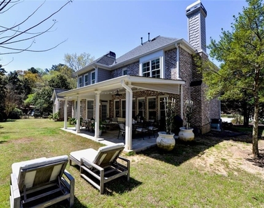 310 Windsor Gate Cove Ne - Photo Thumbnail 8