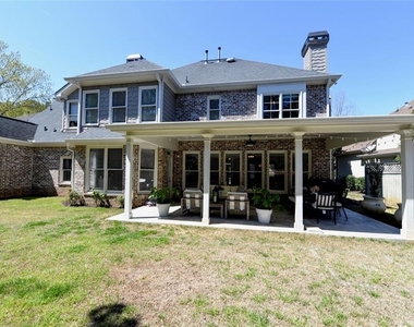 310 Windsor Gate Cove Ne - Photo Thumbnail 5
