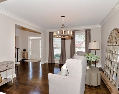 310 Windsor Gate Cove Ne - Photo Thumbnail 15