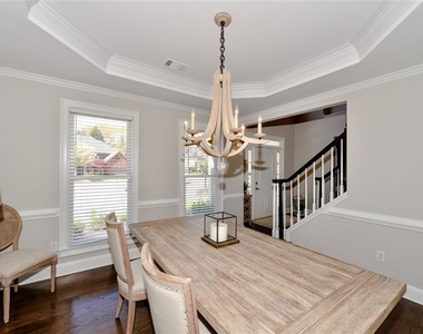 310 Windsor Gate Cove Ne - Photo Thumbnail 13