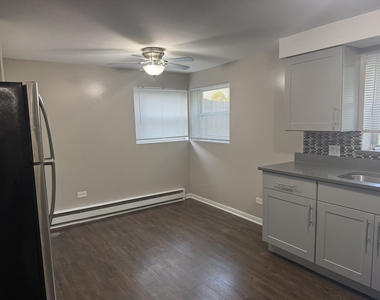 4225 Forest Avenue - Photo Thumbnail 6