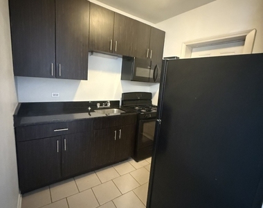 7626 S Drexel Street - Photo Thumbnail 2