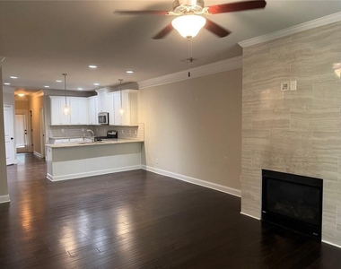 3772 Ledgemont Drive - Photo Thumbnail 10