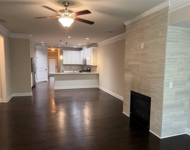 3772 Ledgemont Drive - Photo Thumbnail 9