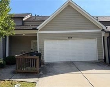 3772 Ledgemont Drive - Photo Thumbnail 2