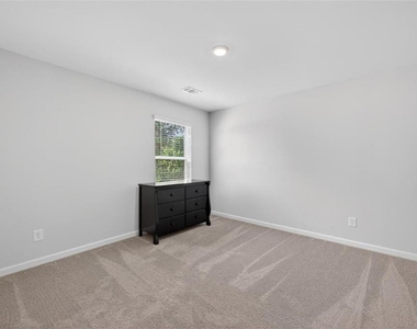 7566 Jennadee Drive - Photo Thumbnail 22