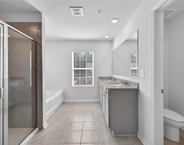7566 Jennadee Drive - Photo Thumbnail 19