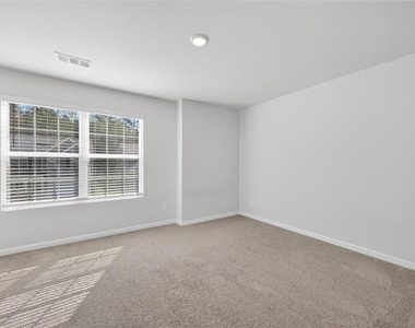 7566 Jennadee Drive - Photo Thumbnail 23