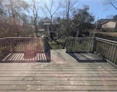 3915 Emerald North Drive - Photo Thumbnail 44
