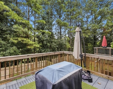 586 Morrow Lane Sw - Photo Thumbnail 26