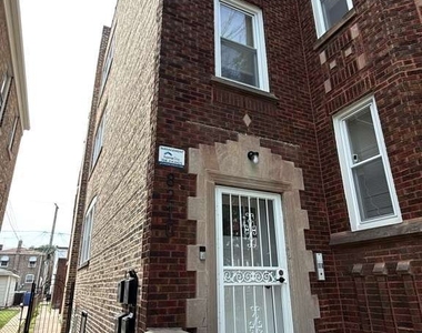 8210 S Marshfield Avenue - Photo Thumbnail 1