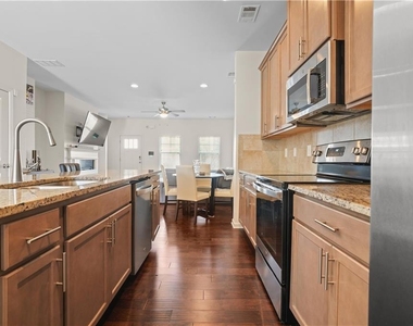 887 Ambient Way Sw - Photo Thumbnail 2