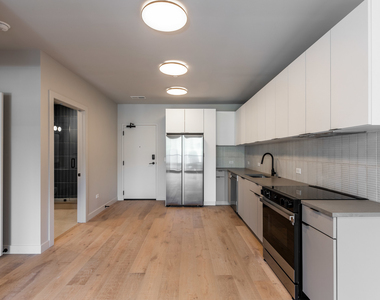 1706 Sherman Avenue - Photo Thumbnail 2