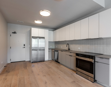 1706 Sherman Avenue - Photo Thumbnail 3