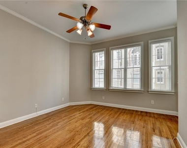 813 Clifton Heights Lane Ne - Photo Thumbnail 21