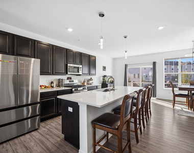 1034 Atterberg Road - Photo Thumbnail 1