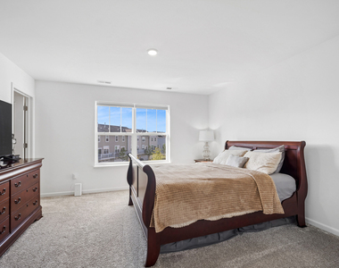 1034 Atterberg Road - Photo Thumbnail 11