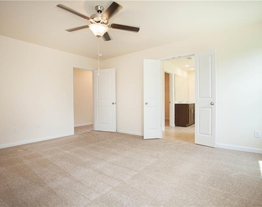 4505 Almanor Circle - Photo Thumbnail 27