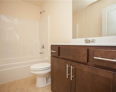 4505 Almanor Circle - Photo Thumbnail 52