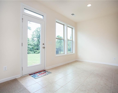 4505 Almanor Circle - Photo Thumbnail 5