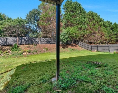 6060 Winston Trace - Photo Thumbnail 36