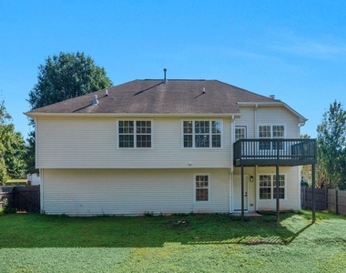 6060 Winston Trace - Photo Thumbnail 37