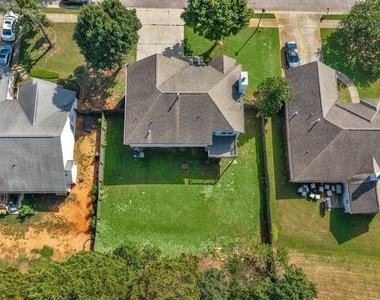 6060 Winston Trace - Photo Thumbnail 39