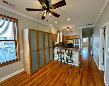 1537 N Fairfield Avenue - Photo Thumbnail 7