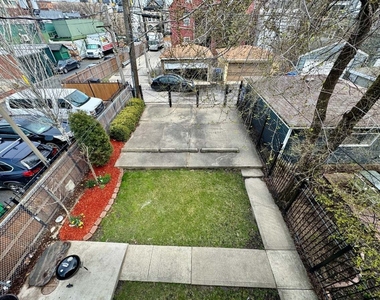 1537 N Fairfield Avenue - Photo Thumbnail 21