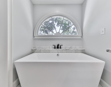 2200 Heritage Trace View - Photo Thumbnail 37
