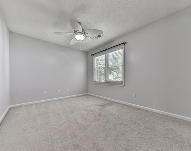 2200 Heritage Trace View - Photo Thumbnail 41