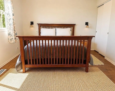 318 W Hackberry Drive - Photo Thumbnail 6