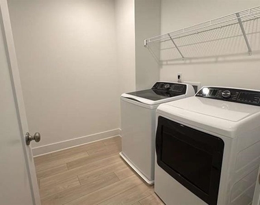 198 Redbud Road - Photo Thumbnail 18