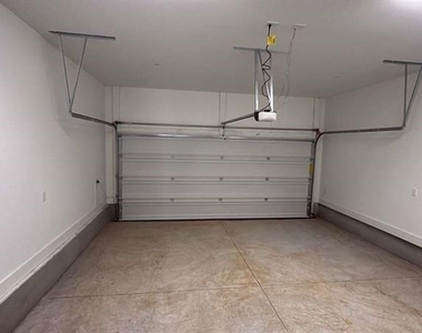 198 Redbud Road - Photo Thumbnail 19
