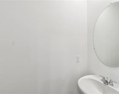198 Redbud Road - Photo Thumbnail 9