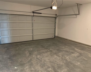 162 Mission Boulevard - Photo Thumbnail 18