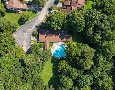 6350 Hawthorne Terrace - Photo Thumbnail 40