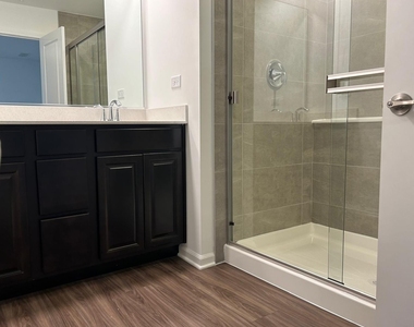 560 Wolverine Drive - Photo Thumbnail 20
