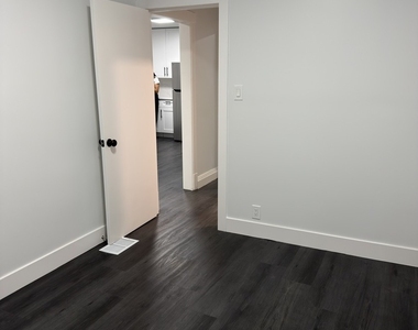 5620 N Major Avenue - Photo Thumbnail 5